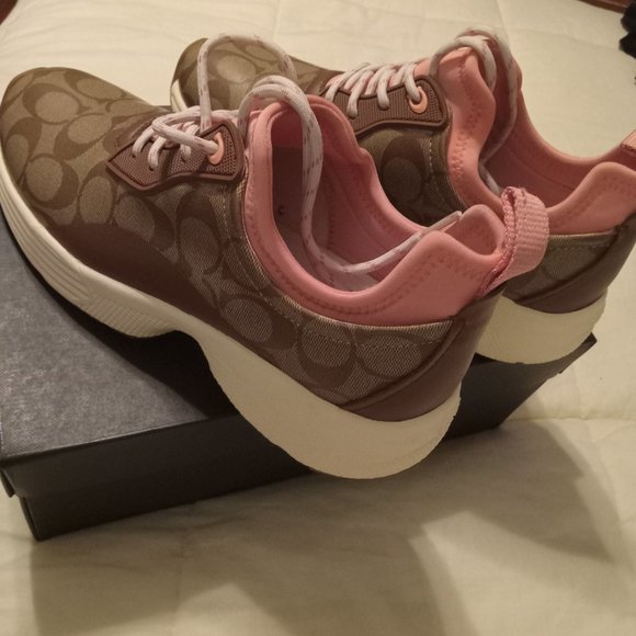 Coach Tennis Shoes - Picture 3 of 5